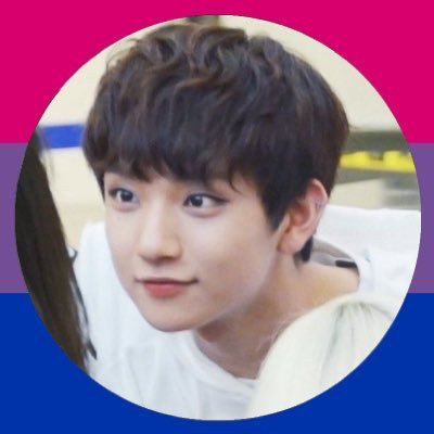 aeonsian's profile picture. poser ni @aerinoias || reading acc — no dob = no bulong