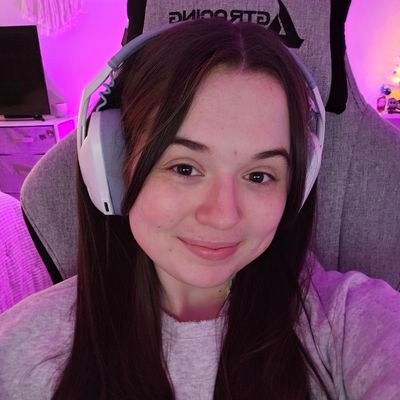 @youtube partner • @twitch affiliate • she/they • twitch women's and pride guild • @corsair ambassador • katertot.ttv@gmail.com 💜✨