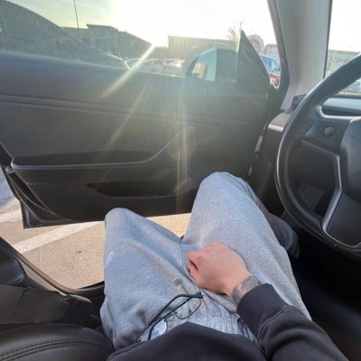 IDaddy05's profile picture. 