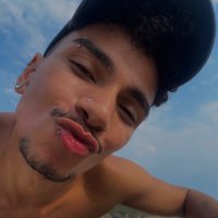 luizzzz (@luhlosth) 's Twitter Profile
