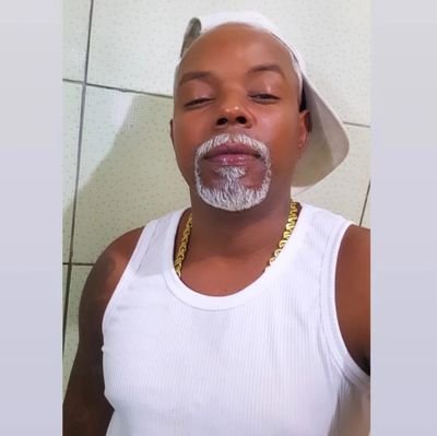 Souzafernanndes's profile picture. MUAY THAY 👊🏾💪🏾 // 🌴 021🌴 // ✠ VASCAÍNO  ✠