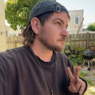 journalist // 🏳️⚧️ // trans // queer // stoned // autistic // abolitionist // 🇵🇸