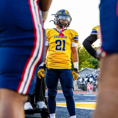 class of 27 db,rb,wr 5,6 bw 165 colonia highschool 732-874-0115 email:aaron537@icloud.com