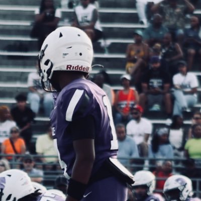 Humble High School | Football, Track | Athlete | C/O 2027 | 5’8 160 | 4.6 40yd | Bench 240 | Squat 320 | Email: torrin.recruit@gmail.com | Contact: 8322949236