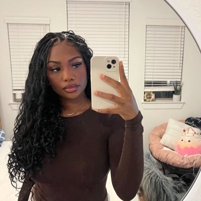 chloanyanti's profile picture. insta-wow.chloee