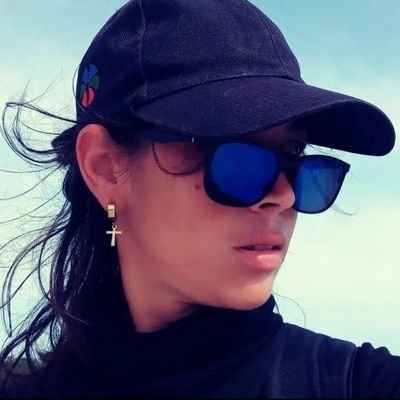 Artista, Directora de Fotografía y AD fuera de Twitter...guanaja todo el tiempo.