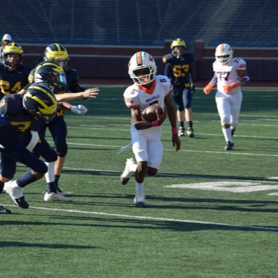 Roseville high school |quarterback 5'6 120 lbs | 3.1 gpa | 14 years old | incoming freshman. email| rjl.rich512@gmail.com/phone number 586-280-7535.