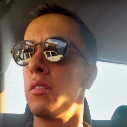 TheKingOfPoprs's profile picture. Vendiendo los mejores poppers🔥 en Toluca desde el 2018!!! Empopperate!!! 😜 https://t.co/YVaIFv9GhZ https://t.co/K1vw8Swdmq