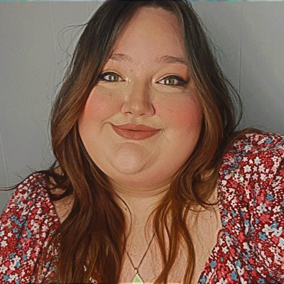 sarabxulay's profile picture. 23 🏳️‍🌈 | To the stars who listen— and the dreams that are answered ✨