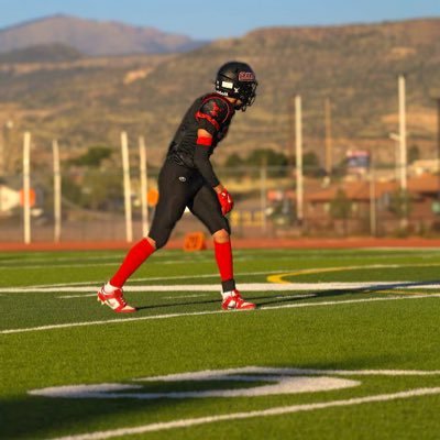 (new account) God first | 2026 WR @ grants HS | 6'0 175 | 3.6 GPA | 1st team all district WR | contact : Isaiahortega07@icloud.com l
