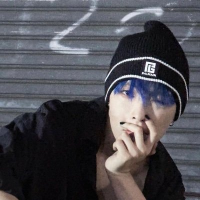 I’m french 🇫🇷
🖤ATINY🖤
💜ARMY💜
💕I love my husband Hongjoong 💍💕
Seongjoong 🐇⬇️🐿️⬆️
❤️🔥I love draw Fanart MATZ and I write Seongjoong fanfictions❤️🔥