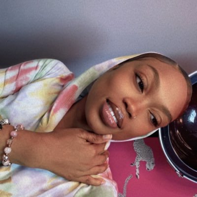 219 MADE āØšProfessional Actress āØšš½Licensed Beautician⨠Owner of Shi.Wines LLC. TnState Alumna šÆš | Dream. Believe. Do. āØ
