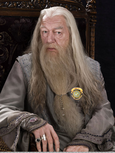 AlbusForRector's profile picture. Director de Hogwarts, aspirante a rector de la UPCT, voz de los estudiantes que sueñan con una UPCT mágica (Parodia)