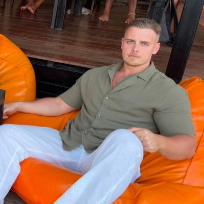 NoniCengo's profile picture. Call to the Moon XRP