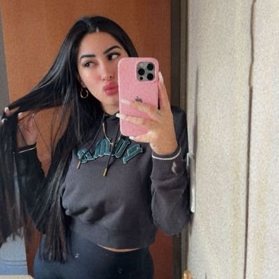 Anne74087912970's profile picture. 22 ans | Algérienne 🇩🇿 | Marseille ✨ | NYMPHOMANE 🤭 🫦