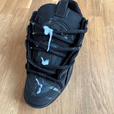 Love sneakers, rubber, cum and more.  DM me.
