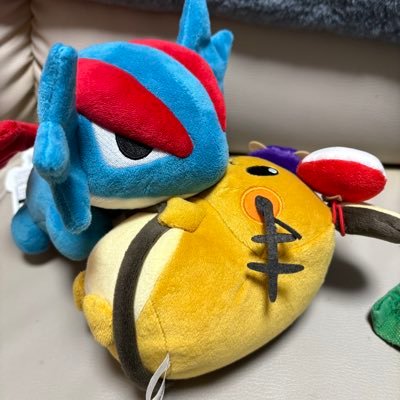 dedevsbomanda's profile picture. ぼーまんだをたおすぽけもんの写真集。内容はBOSSのぬいを見せるだけ　最近はぼーまんだと戦ってない 無言フォロー失礼します