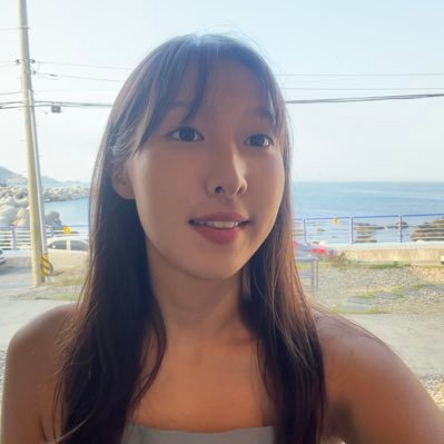 yeonjidev's profile picture. Web Developer | Future Solopreneur✨