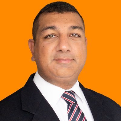 Business Lawyer & Strategic Advisor to Corporates, Celebrities & High Net Worth Individuals. I provide out of the box solutions for high consequence challenges.