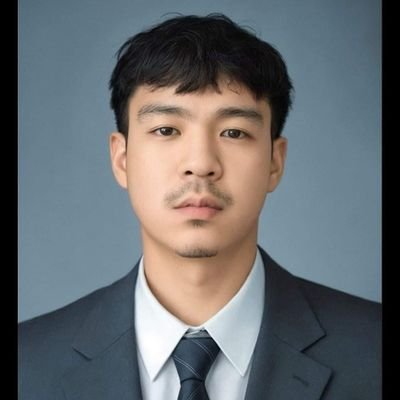 charatwatthanan's profile picture. 