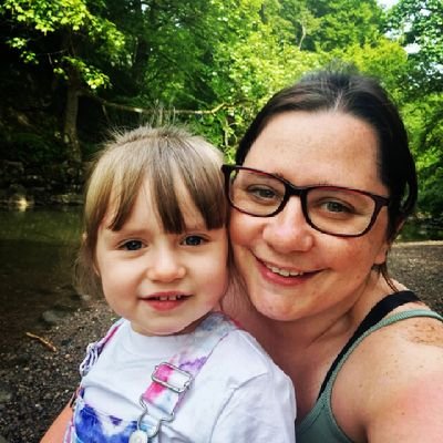 Its_JustJade's profile picture. Half Assin life since 1989 ~
Mammy since 2023
#justiceforrhys
#findcolecooper