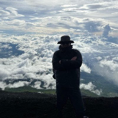 hirokinkzw1's profile picture. Aspiring backend developer learning PHP, AWS, and Linux, eager to build reliable and scalable systems.
