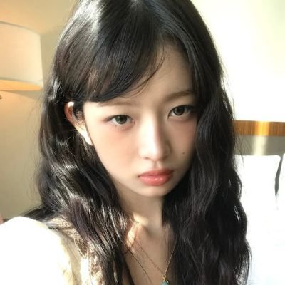 Solacedheart's profile picture. Laying where your heart drums its beats.