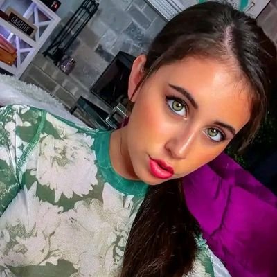 FogelMercy56470's profile picture. 