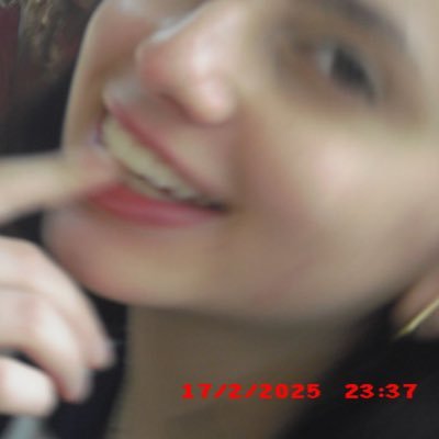 SaraEumBiscoito's profile picture. .