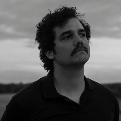 pottersclayy_'s profile picture. Artiste
Son of the maker!