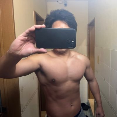 youtubekochinA's profile picture. アラフォーの筋トレ3年計画最終年