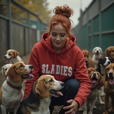 💋 A women-led SOL meme token where transactions fuel change: 5% rewards holders, 5% supports charities!