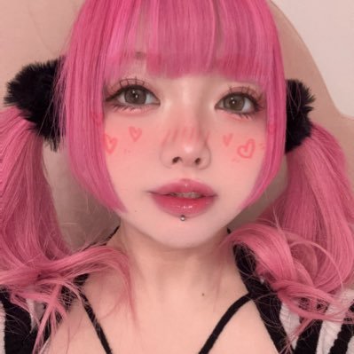 プロのメンヘラ ガチのヤンデレ❤️🔥元祖 顔騎チェキの人🐰INFP-T❣️イエベ春🏳️⚧️M͛o͛d͛e͛r͛n͛F͛r͛e͛a͛k͛s͛.I͛n͛c͛の破滅型ロリBBA (成長止まった42歳✌️)🐰ྀི@wantan_kawaii