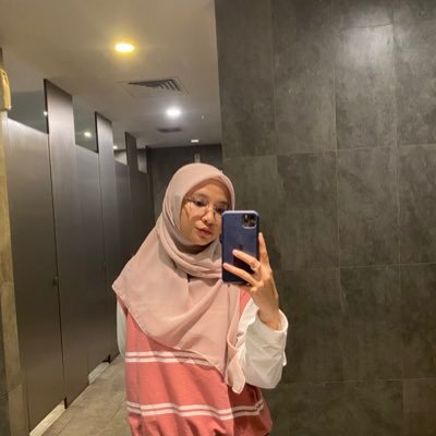 mazdalifahhh's profile picture.