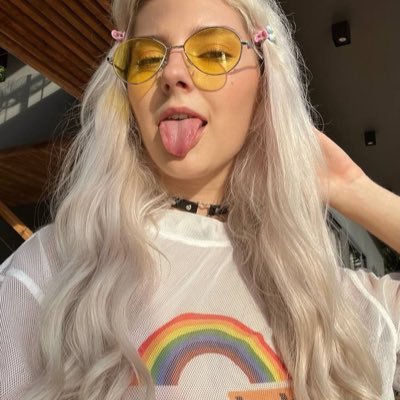 Rehanna765972's profile picture. Am here looking for, serious long term relationship that will lead me to marriage, I need and good, honest,hope caring .and loving man.😍