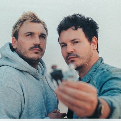 An indie dream-alt duo weaving catchy melodies through cosmic soundscapes.