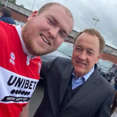27 year old AFOL, Middlesbrough FC supporter and occasional marathon runner!