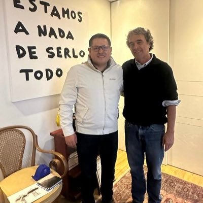 DACAR1182's profile picture. Exoficial del Ejército Nacional Colombiano, enamorado de mi hija Juliana!!