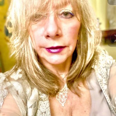 YackYackit54394's profile picture. my account was hacked to this. My original screen name was.Merry R but I lost my premium account so I’m starting over unless I can get it back somehow.