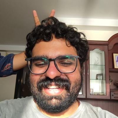 Co-founder https://t.co/AML7v8jodh | Size-inclusive ethnic fashion rooted in India's crafts | Manufacturing to marketing, all under one roof