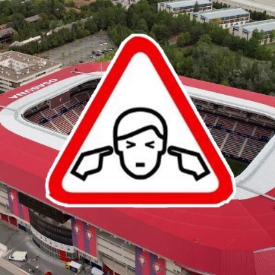 Nadie nos dijo que tendríamos que escuchar futbol cuando nos mudamos al lado de un estadio de futbol.
#GolesSíDecibeliosMAS #StopSilencio