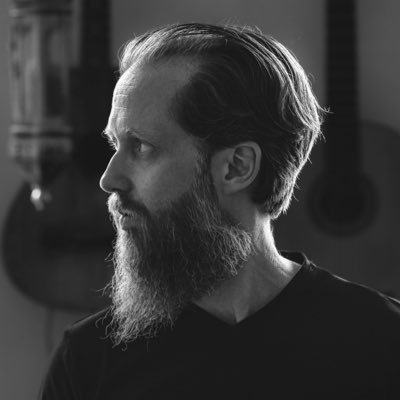 JohnEaseville's profile picture. Enjoying the ride on the tech train while trying to stay creative & sane 👨‍💻https://t.co/7LBRKPsu3c ☕️ https://t.co/vlKM6jMWMg