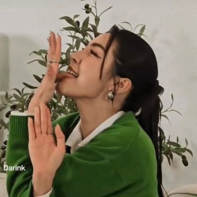🌻🌻Faye’s Maliboo & Fairybabe = Fayemily🌻🌻 Hwasa’s Twit 🌺👑 Song Hye Kyo🌸 Park Eun Bin🐰 MilkLove era 🐳 ❤️ 🇬🇧🏳️🌈