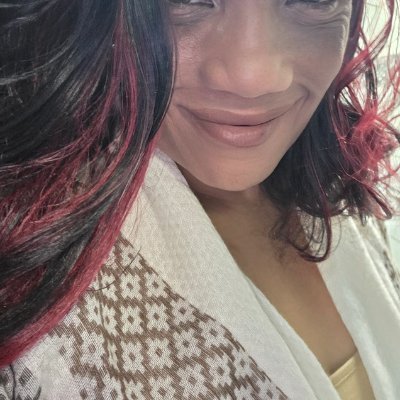 Cweb611827's profile picture. 