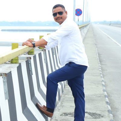 কেতিয়াও প্ৰতিশোধ লোৱাৰ কথা নাভাবিবা.
কোনোবাই তোমাক বিনা কাৰণত কষ্ট দিলে এদিন নহয় এদিন তাৰ শাস্তি পাবই