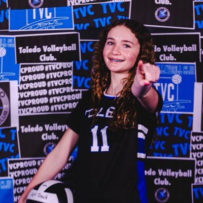 Setter | RS | DS | 5’7 | TVC 15 Black - #11 | Anthony Wayne - #13 | 2029 | 4.0 GPA