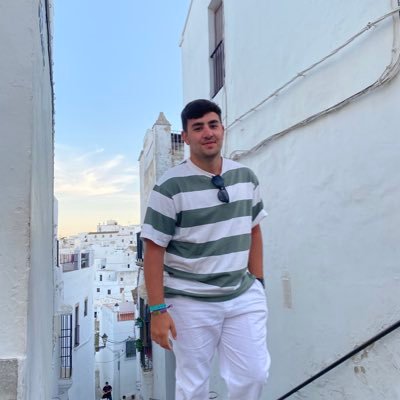🐧@AulaSL | 💙@GDGCordobaESP |
Ingeniero de backend y amante de @FlutterDev en mis ratos libres