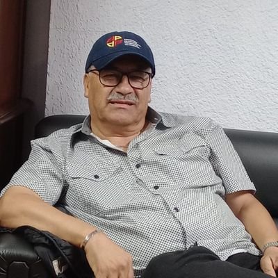No soy jurista; no obstante, como gremialista ecuatoriano, respeto y reconozco a dirigentes elegidos legítima y legalmente, no a truchos, peor a tramposos.