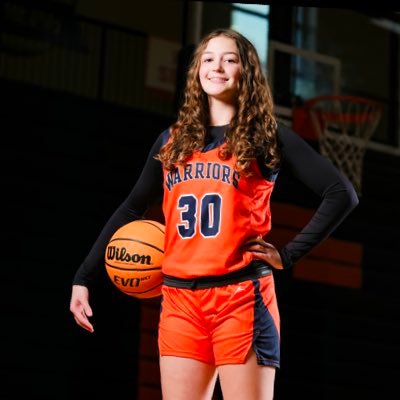 5’6 SG • @northcobbwbb • Class of 2028 • 4.0 GPA • NCAA ID# 2304846222 @WoodEliteSkillz