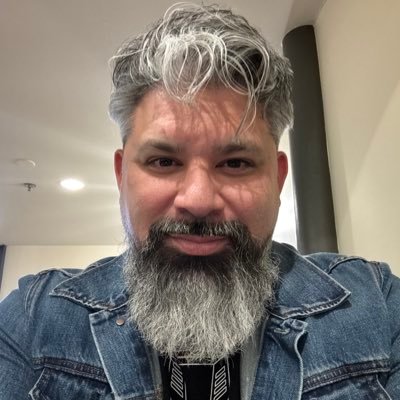“In everything, therefore, treat people the same way you want them to treat you…” | Christ-follower | Husband | Father of III | Wireless Guy